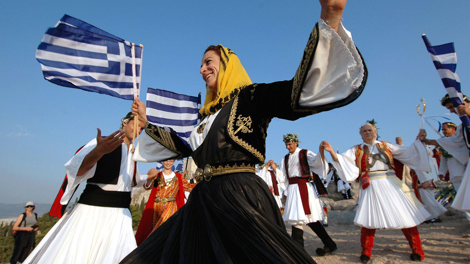 the-importance-of-customs-for-the-greeks-baptizw